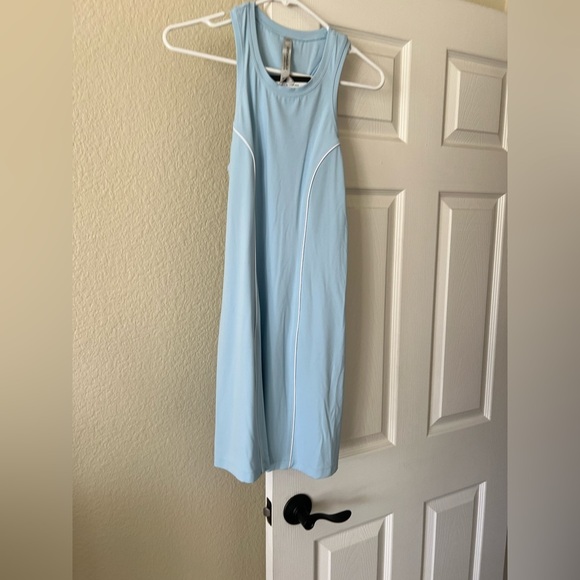 Lorna Jane A Line Tennis Dress - Picture 11 of 13